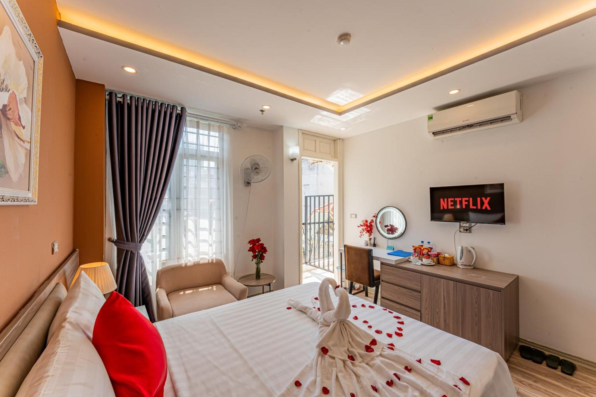 Moon Hotel 26 Do Quang Ханой Екстериор снимка