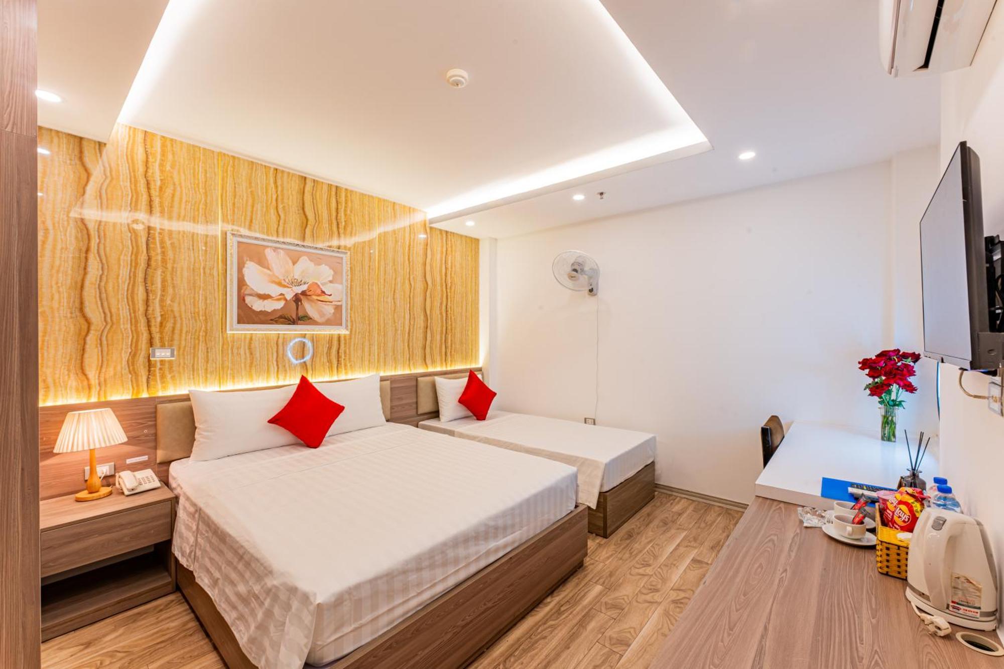 Moon Hotel 26 Do Quang Ханой Екстериор снимка